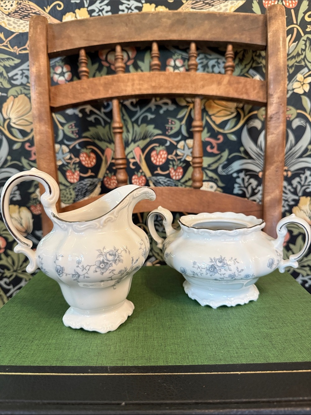 Johann Haviland Blue Garland Platinum Trim Creamer and Sugar No Lid